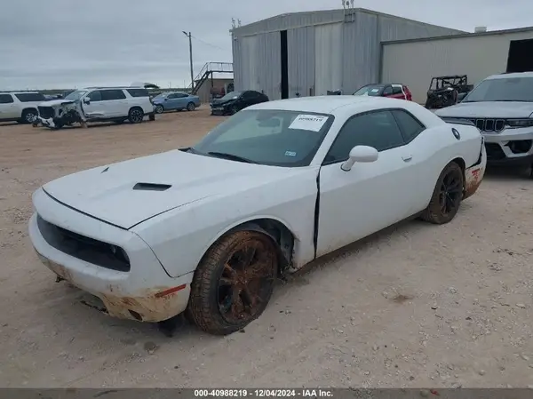 2C3CDZAG6JH216986 2018 DODGE CHALLENGER - Image 2