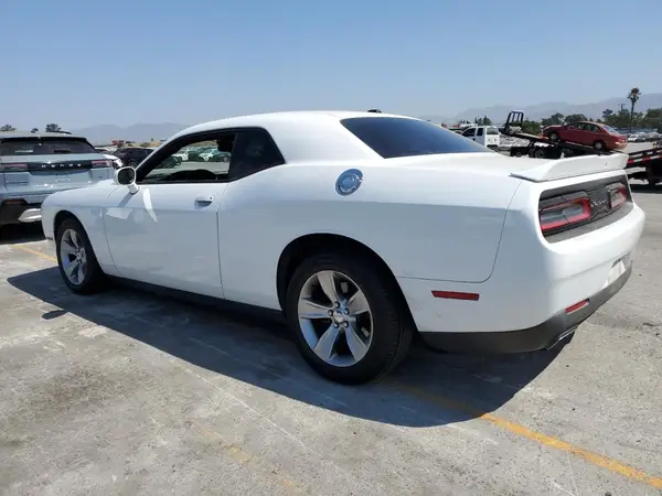 2C3CDZAG6JH218852 2018 DODGE CHALLENGER - Image 2