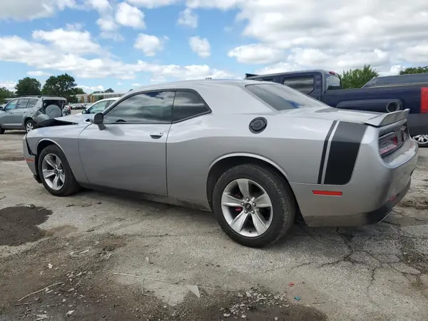 2C3CDZAG6JH237398 2018 DODGE CHALLENGER - Image 2