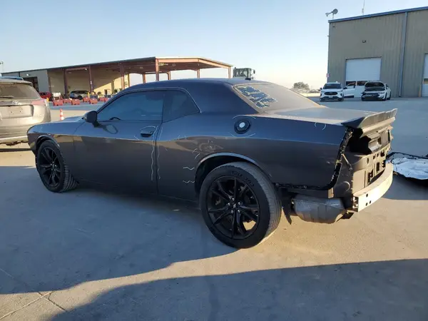 2C3CDZAG6JH246022 2018 DODGE CHALLENGER - Image 2