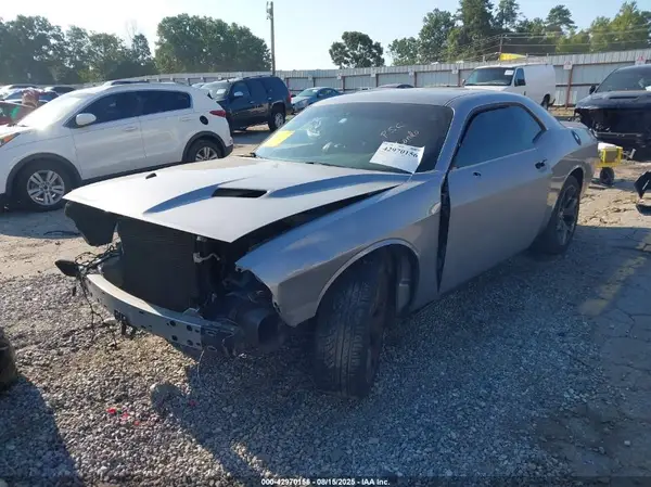 2C3CDZAG6JH258946 2018 DODGE CHALLENGER - Image 2