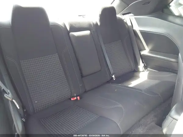 2C3CDZAG6JH260292 2018 DODGE CHALLENGER - Image 8
