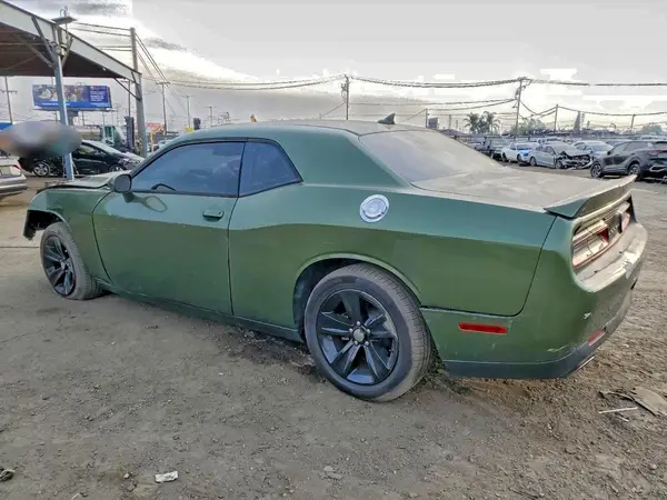 2C3CDZAG6JH271910 2018 DODGE CHALLENGER - Image 2