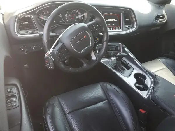 2C3CDZAG6JH276461 2018 DODGE CHALLENGER - Image 8