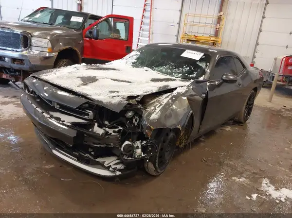 2C3CDZAG6JH276640 2018 DODGE CHALLENGER - Image 2
