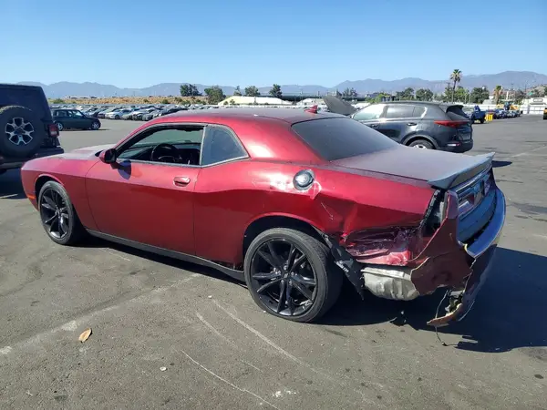 2C3CDZAG6JH280588 2018 DODGE CHALLENGER - Image 2
