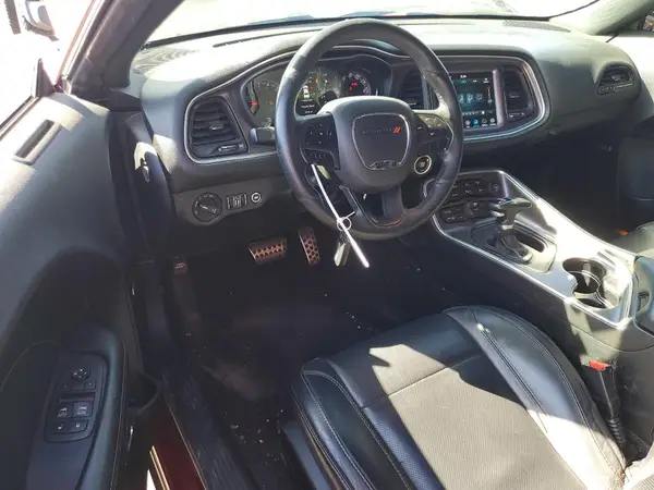 2C3CDZAG6JH280588 2018 DODGE CHALLENGER - Image 8