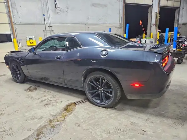 2C3CDZAG6JH286956 2018 DODGE CHALLENGER - Image 2