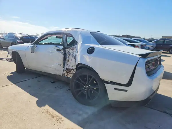 2C3CDZAG6JH297083 2018 DODGE CHALLENGER - Image 2
