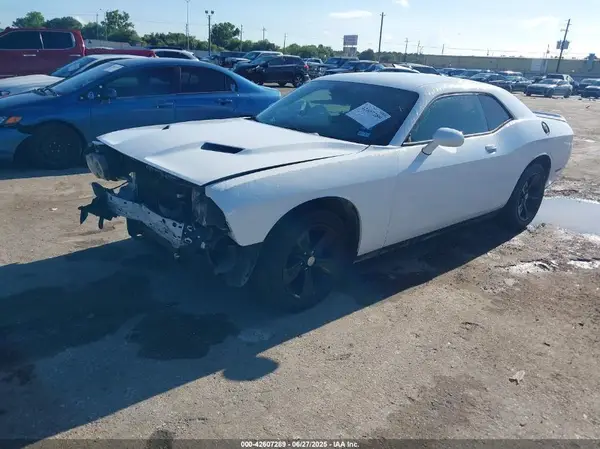 2C3CDZAG6JH302881 2018 DODGE CHALLENGER - Image 2