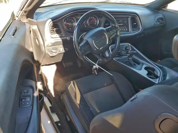 2C3CDZAG6JH321737 2018 DODGE CHALLENGER - Image 8
