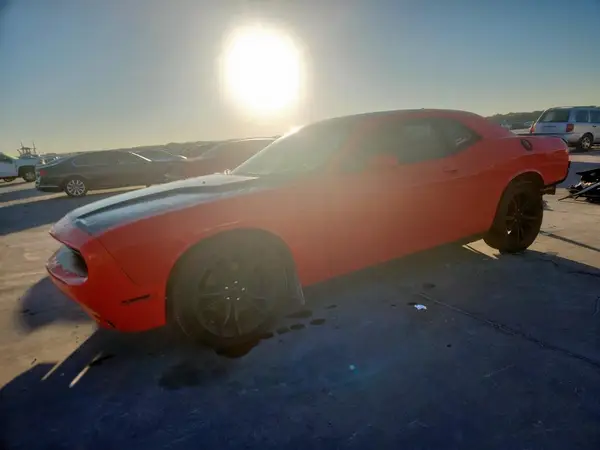 2C3CDZAG6JH328168 2018 DODGE CHALLENGER - Image 1