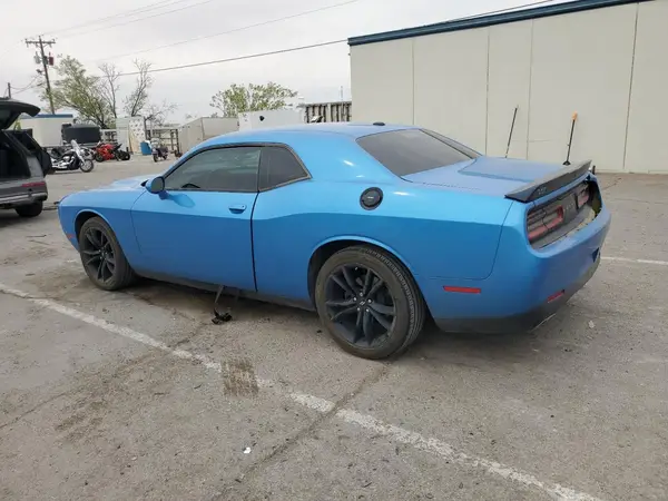 2C3CDZAG6JH332883 2018 DODGE CHALLENGER - Image 2