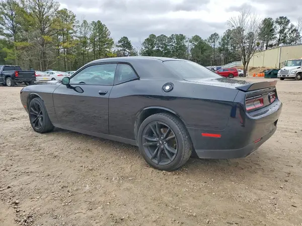 2C3CDZAG6JH333418 2018 DODGE CHALLENGER - Image 2