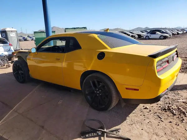 2C3CDZAG6KH532129 2019 DODGE CHALLENGER - Image 2