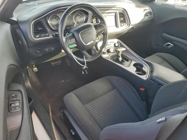 2C3CDZAG6KH534608 2019 DODGE CHALLENGER - Image 8