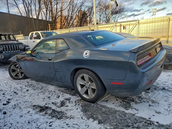 2C3CDZAG6KH560626 2019 DODGE CHALLENGER - Image 2