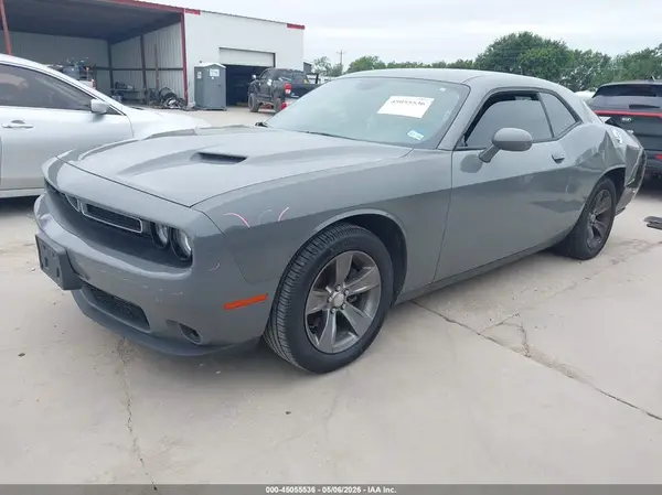 2C3CDZAG6KH560691 2019 DODGE CHALLENGER - Image 2