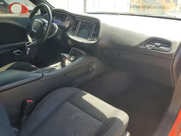 2C3CDZAG6KH560836 2019 DODGE CHALLENGER - Image 8