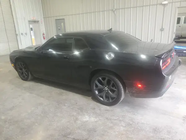 2C3CDZAG6KH571125 2019 DODGE CHALLENGER - Image 2