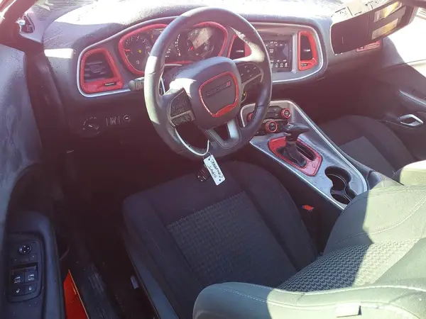 2C3CDZAG6KH586837 2019 DODGE CHALLENGER - Image 8