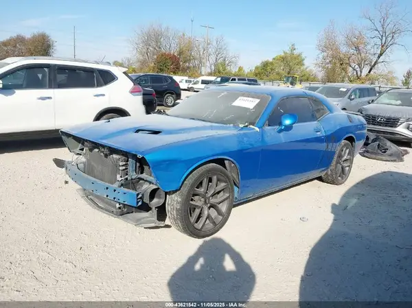 2C3CDZAG6KH596090 2019 DODGE CHALLENGER - Image 2