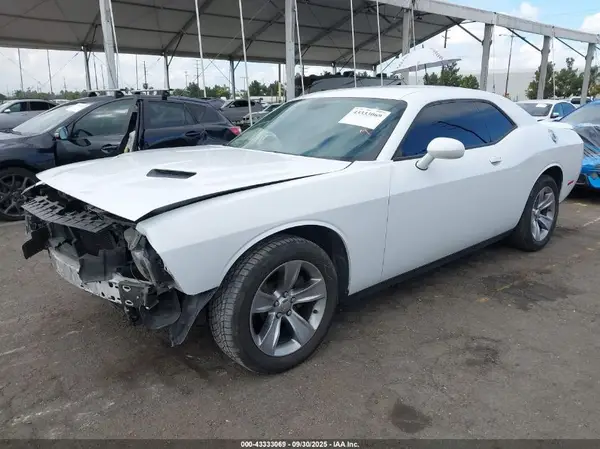 2C3CDZAG6KH669989 2019 DODGE CHALLENGER - Image 2