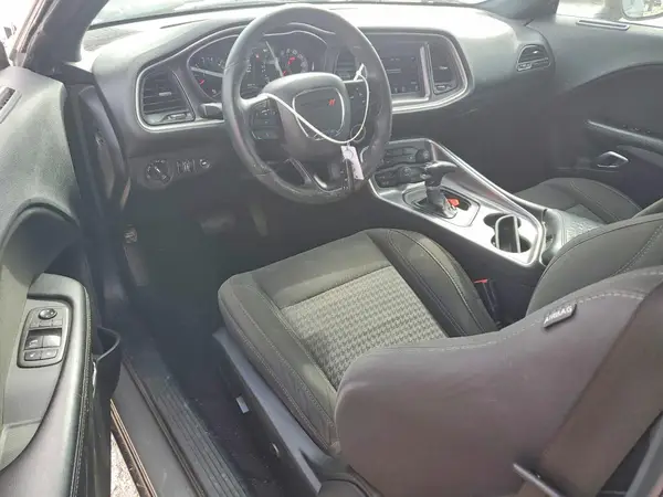 2C3CDZAG6KH688025 2019 DODGE CHALLENGER - Image 8