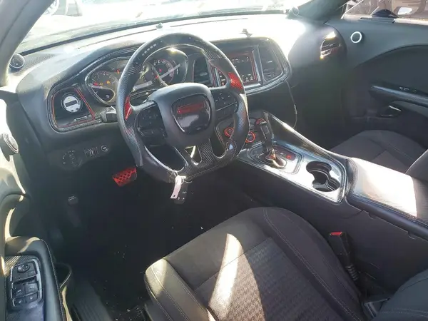 2C3CDZAG6KH735215 2019 DODGE CHALLENGER - Image 8
