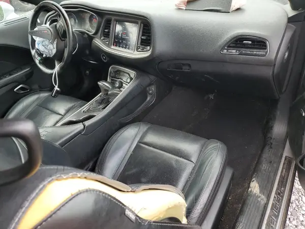2C3CDZAG6KH747977 2019 DODGE CHALLENGER - Image 8