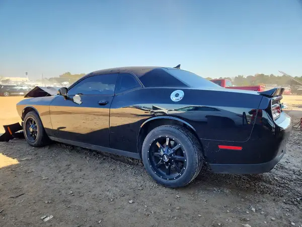 2C3CDZAG6KH752080 2019 DODGE CHALLENGER - Image 2