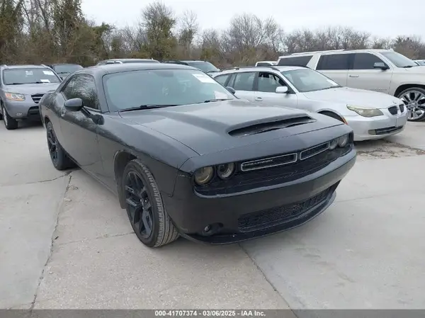 2C3CDZAG6LH110024 2020 DODGE CHALLENGER - Image 1