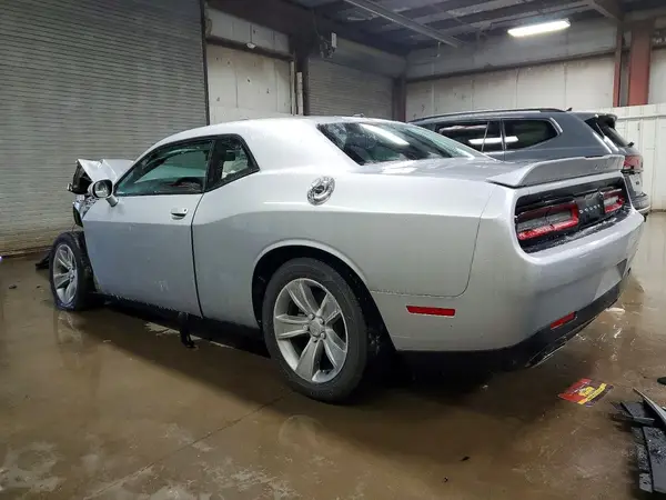 2C3CDZAG6LH133836 2020 DODGE CHALLENGER - Image 2