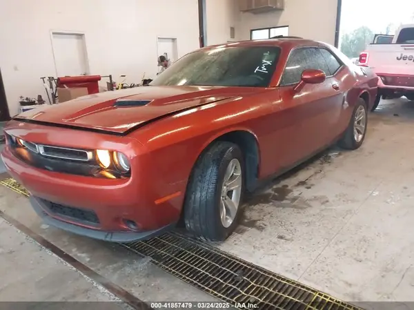 2C3CDZAG6LH181644 2020 DODGE CHALLENGER - Image 2
