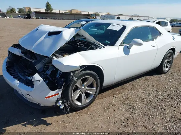 2C3CDZAG6LH231555 2020 DODGE CHALLENGER - Image 2