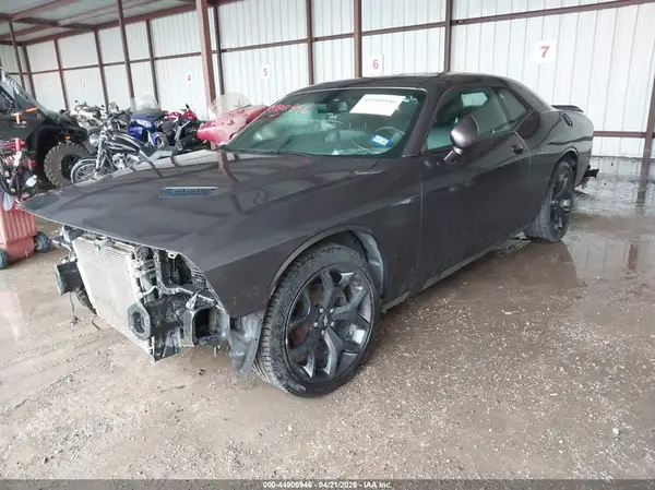 2C3CDZAG6LH247027 2020 DODGE CHALLENGER - Image 2