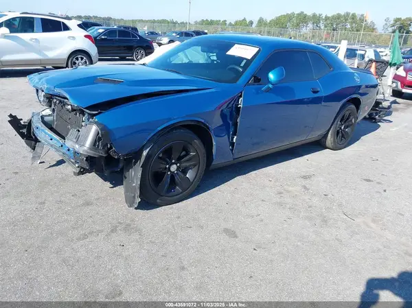 2C3CDZAG6PH518013 2023 DODGE CHALLENGER - Image 2