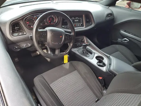2C3CDZAG6PH611047 2023 DODGE CHALLENGER - Image 8