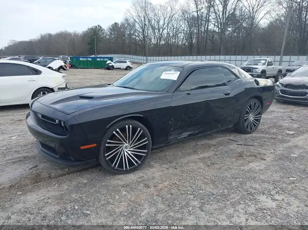 2C3CDZAG7GH130773 2016 DODGE CHALLENGER - Image 2