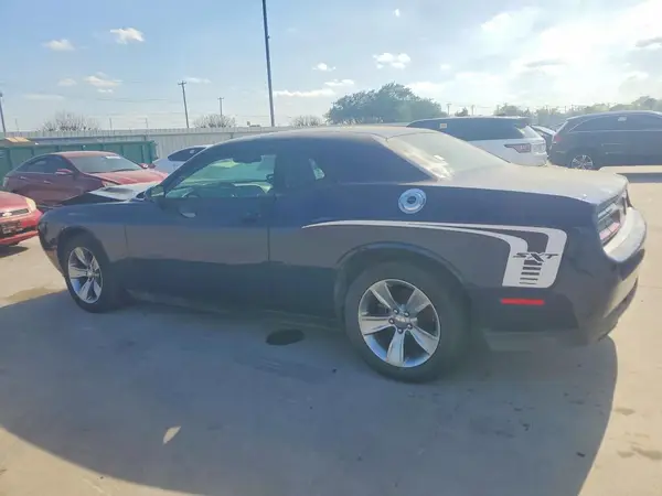 2C3CDZAG7GH162770 2016 DODGE CHALLENGER - Image 2