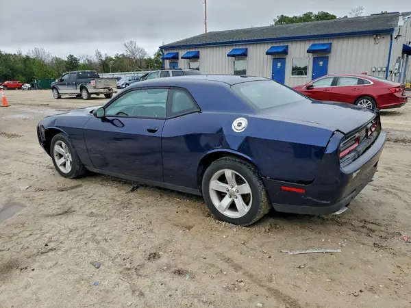 2C3CDZAG7GH171811 2016 DODGE CHALLENGER - Image 2