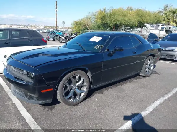 2C3CDZAG7GH172652 2016 DODGE CHALLENGER - Image 2