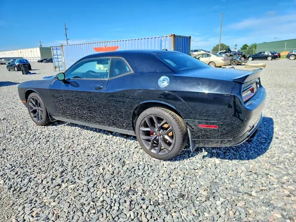 2C3CDZAG7GH184090 2016 DODGE CHALLENGER - Image 2