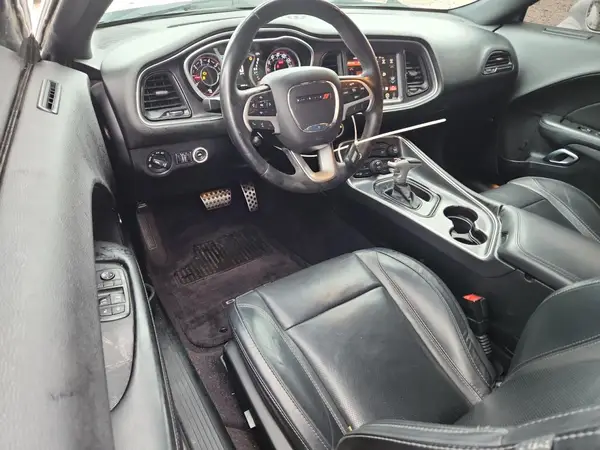 2C3CDZAG7GH218318 2016 DODGE CHALLENGER - Image 8
