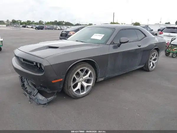 2C3CDZAG7GH240531 2016 DODGE CHALLENGER - Image 2