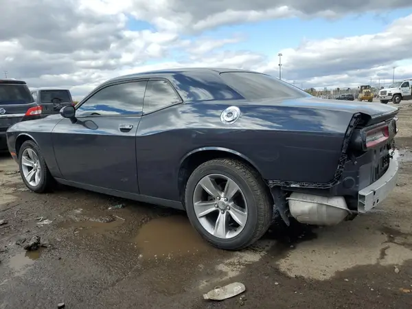 2C3CDZAG7GH256745 2016 DODGE CHALLENGER - Image 2