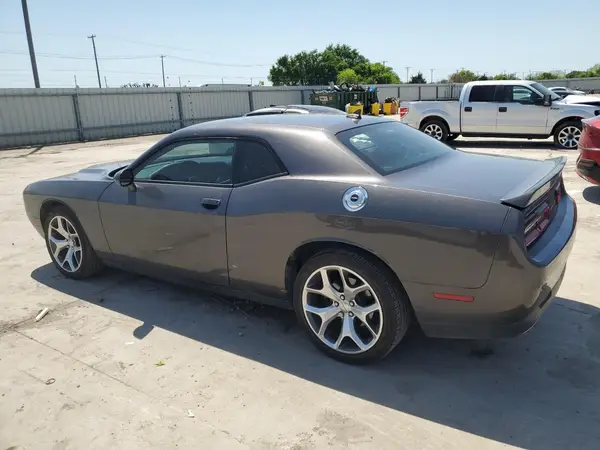 2C3CDZAG7GH256843 2016 DODGE CHALLENGER - Image 2