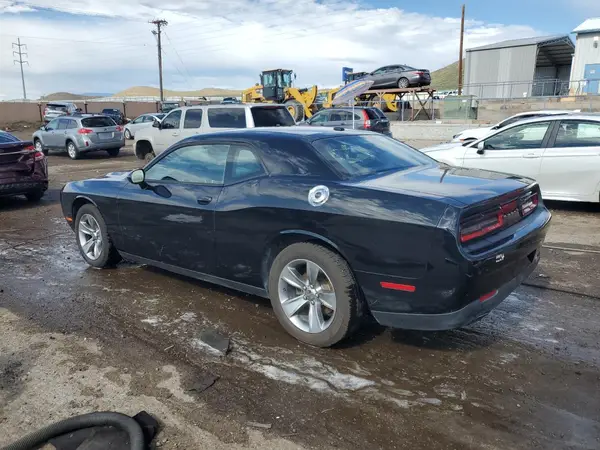 2C3CDZAG7GH279961 2016 DODGE CHALLENGER - Image 2