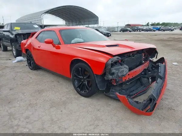 2C3CDZAG7GH300615 2016 DODGE CHALLENGER - Image 1