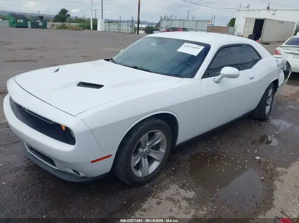 2C3CDZAG7GH309394 2016 DODGE CHALLENGER - Image 2